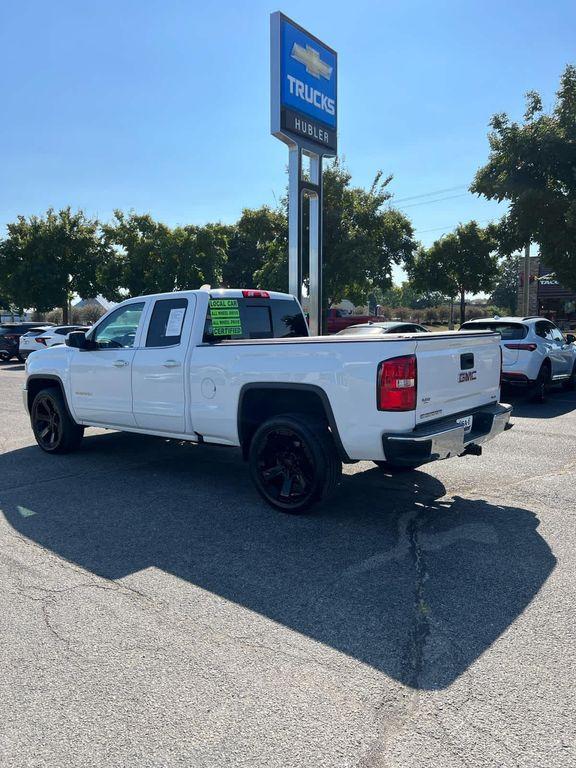 used 2018 GMC Sierra 1500 car, priced at $28,988