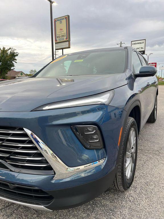 new 2026 Buick Enclave car, priced at $45,362