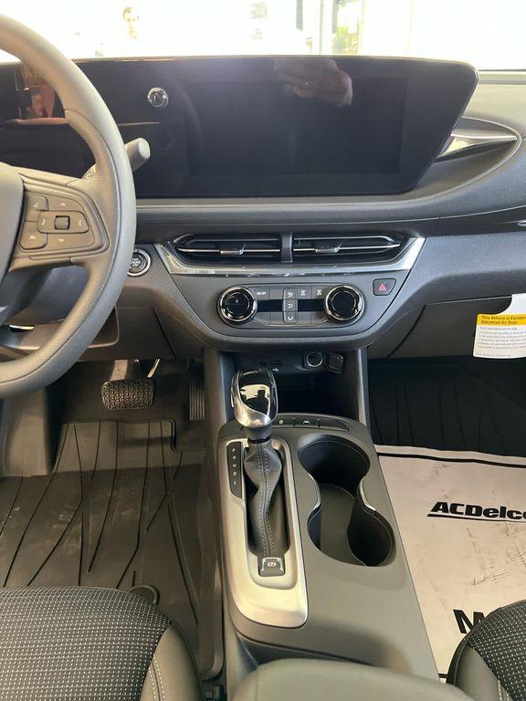 new 2026 Buick Envista car, priced at $25,773