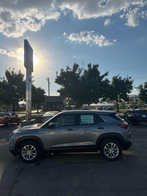 new 2026 Chevrolet TrailBlazer car, priced at $25,859