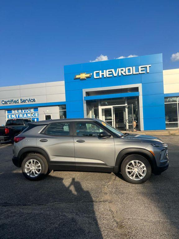 new 2026 Chevrolet TrailBlazer car, priced at $25,859