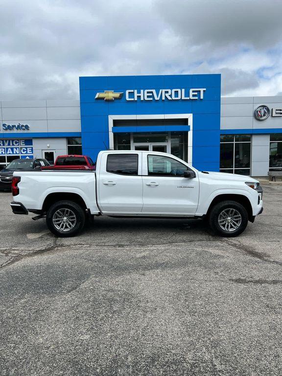 new 2025 Chevrolet Colorado car, priced at $34,718