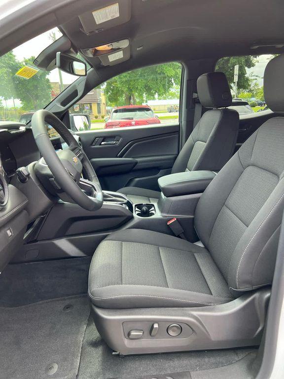 new 2025 Chevrolet Colorado car, priced at $34,718