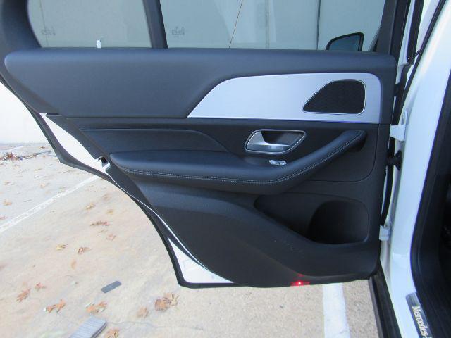 used 2024 Mercedes-Benz GLE 450 Plug-In Hybrid car, priced at $54,400