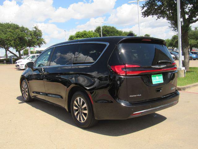 used 2023 Chrysler Pacifica Hybrid car, priced at $24,900