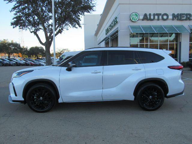 used 2023 Toyota Highlander car, priced at $42,888