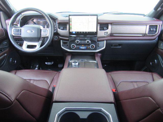 used 2024 Ford Expedition car, priced at $53,499