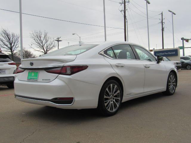 used 2021 Lexus ES 300h car, priced at $31,777