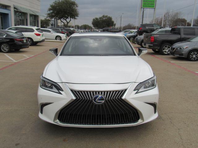 used 2021 Lexus ES 300h car, priced at $31,777