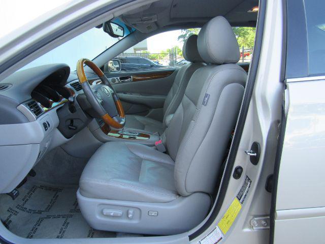 used 2006 Lexus ES 330 car, priced at $7,900