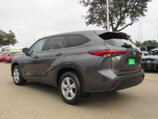 used 2021 Toyota Highlander car, priced at $27,777