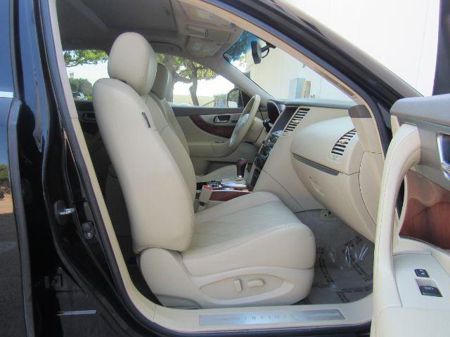 used 2014 INFINITI QX70 car, priced at $14,900