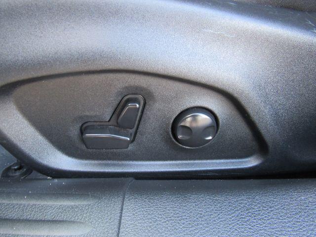 used 2023 Jeep Compass car, priced at $21,888