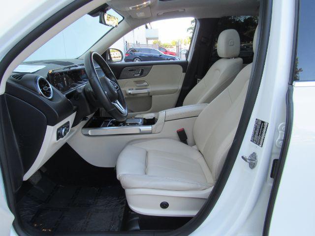 used 2022 Mercedes-Benz GLB 250 car, priced at $27,990