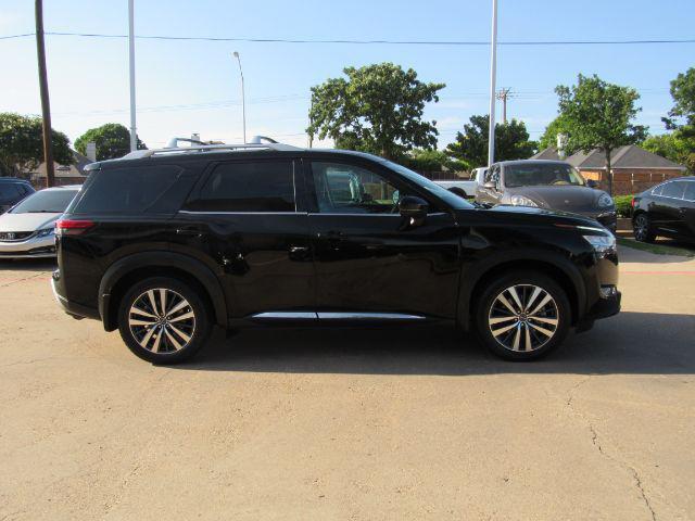 used 2022 Nissan Pathfinder car, priced at $27,499