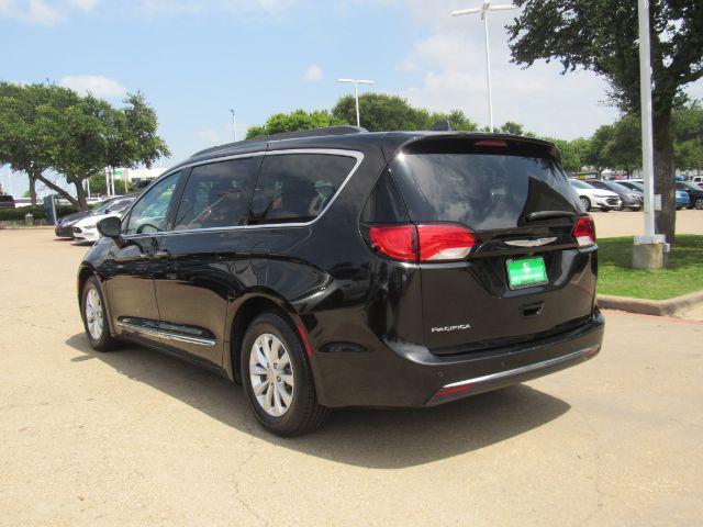 used 2017 Chrysler Pacifica car, priced at $14,900