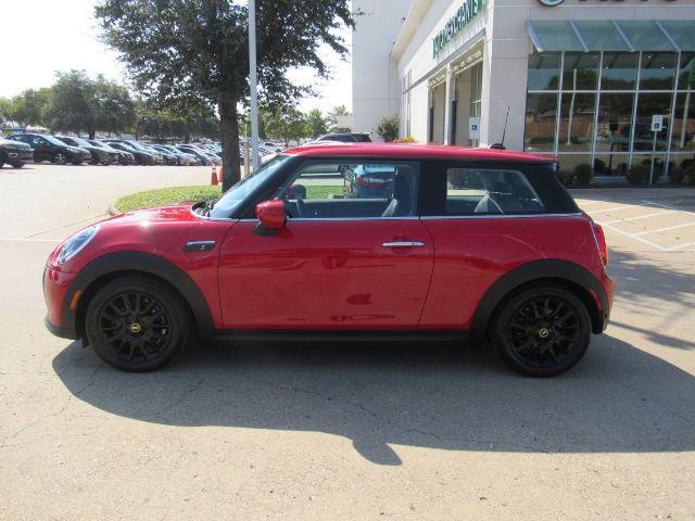 used 2023 MINI Hardtop car, priced at $19,999