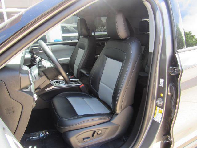 used 2023 Ford Explorer car, priced at $27,900