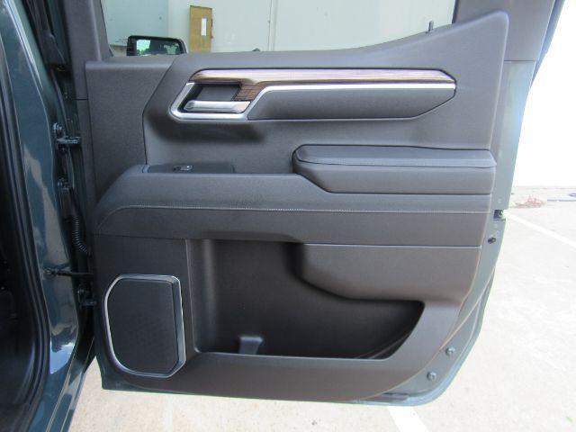 used 2025 Chevrolet Silverado 1500 car, priced at $42,900