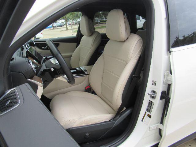 used 2023 Mercedes-Benz GLC 300 car, priced at $38,400