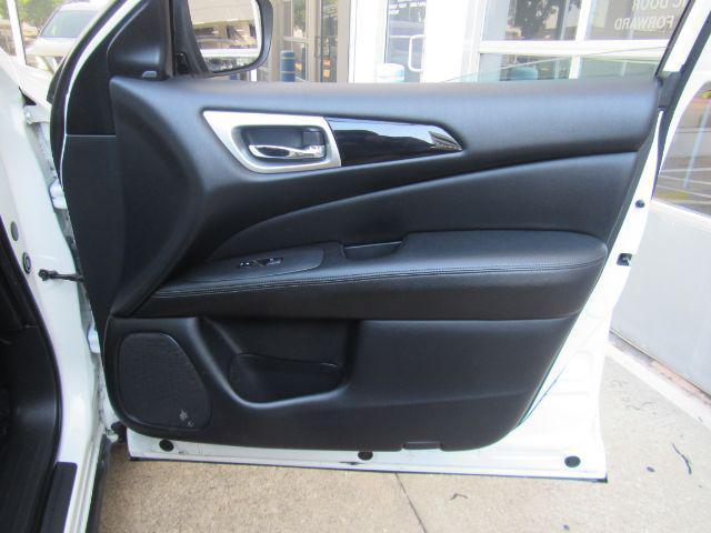 used 2020 Nissan Pathfinder car, priced at $16,400