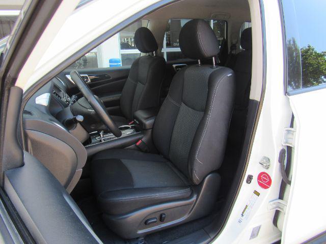 used 2020 Nissan Pathfinder car, priced at $16,400