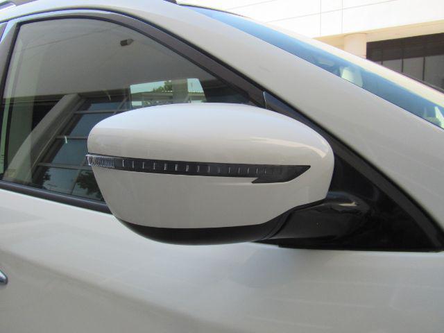 used 2020 Nissan Pathfinder car, priced at $16,400