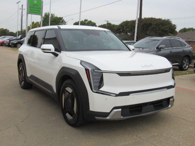 used 2024 Kia EV9 car, priced at $33,888