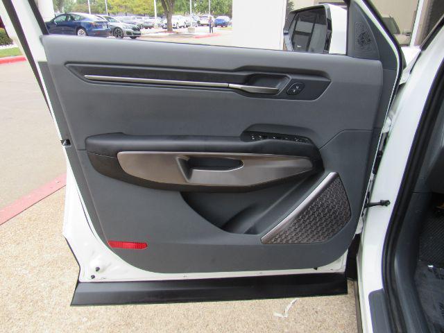 used 2024 Kia EV9 car, priced at $33,888