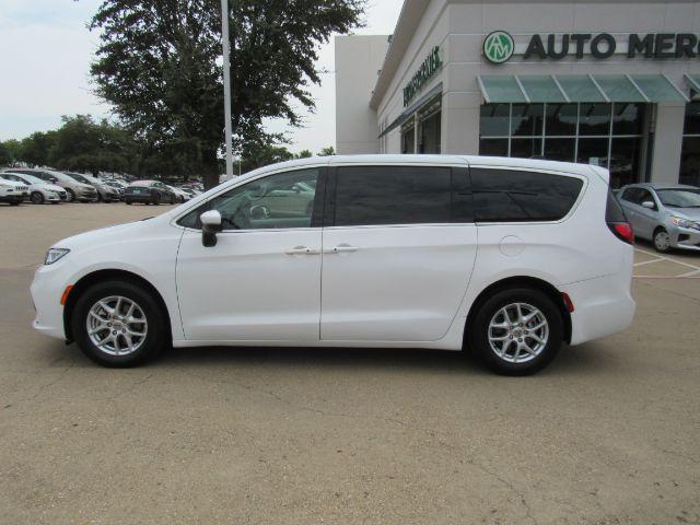 used 2023 Chrysler Pacifica car, priced at $24,400