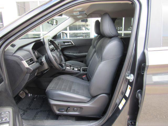 used 2024 Mitsubishi Outlander car, priced at $24,400