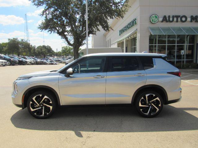 used 2023 Mitsubishi Outlander car, priced at $23,900