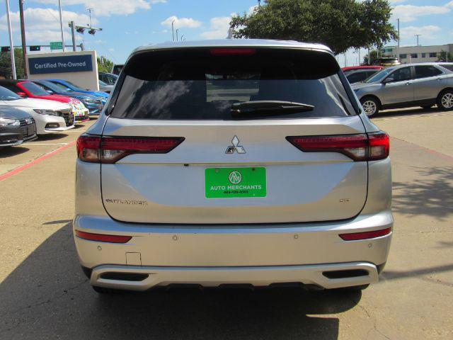 used 2023 Mitsubishi Outlander car, priced at $23,900