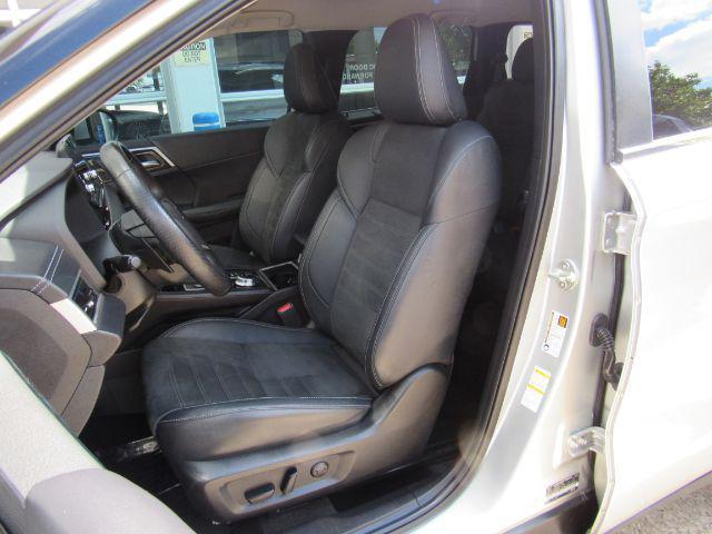used 2023 Mitsubishi Outlander car, priced at $23,900