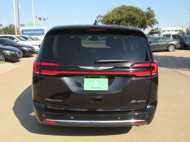 used 2023 Chrysler Pacifica Hybrid car, priced at $28,400