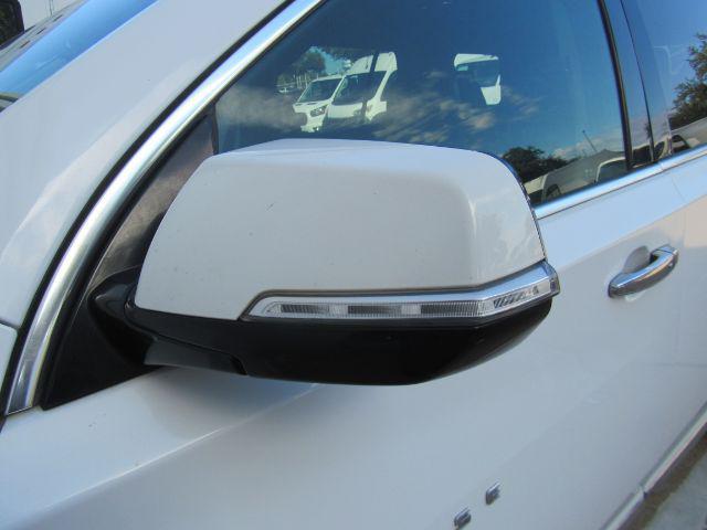 used 2018 Chevrolet Traverse car, priced at $14,990