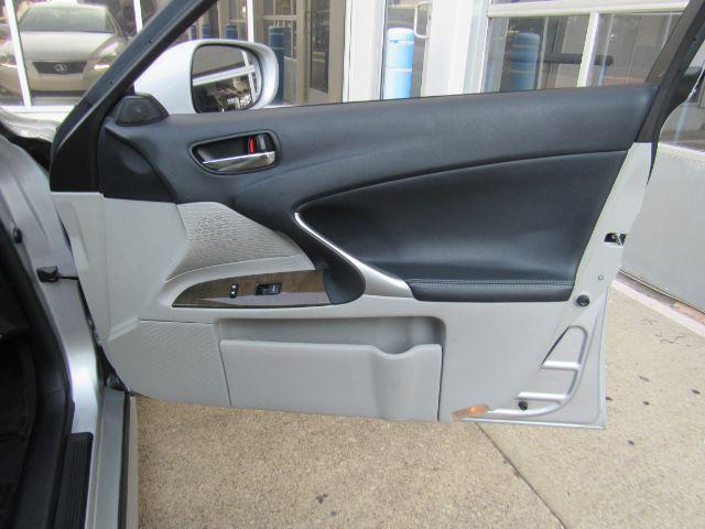 used 2011 Lexus IS 250 car, priced at $11,400