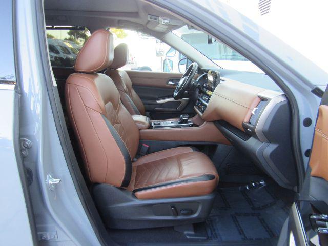 used 2022 Nissan Pathfinder car, priced at $30,997