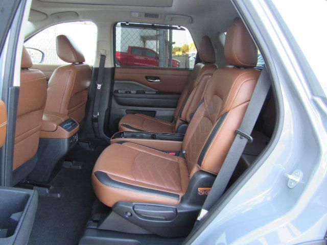 used 2022 Nissan Pathfinder car, priced at $30,997