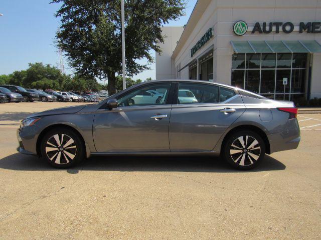 used 2022 Nissan Altima car, priced at $19,900