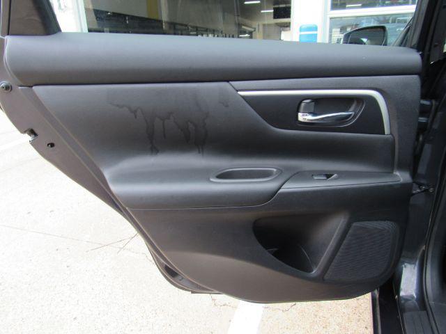 used 2018 Nissan Altima car