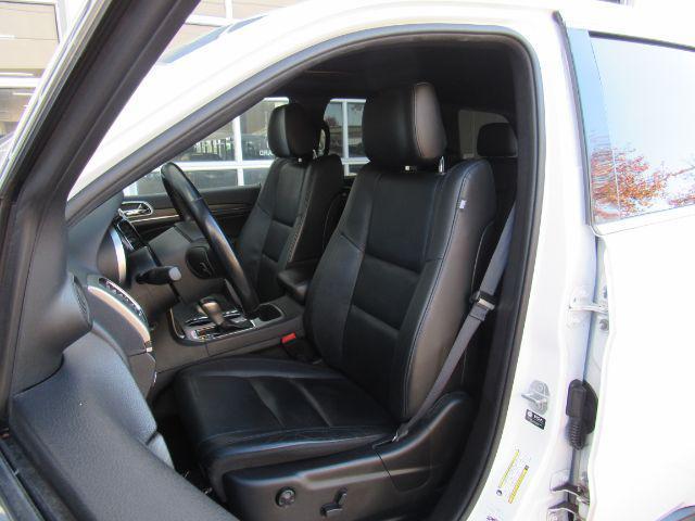 used 2022 Jeep Grand Cherokee car, priced at $24,888