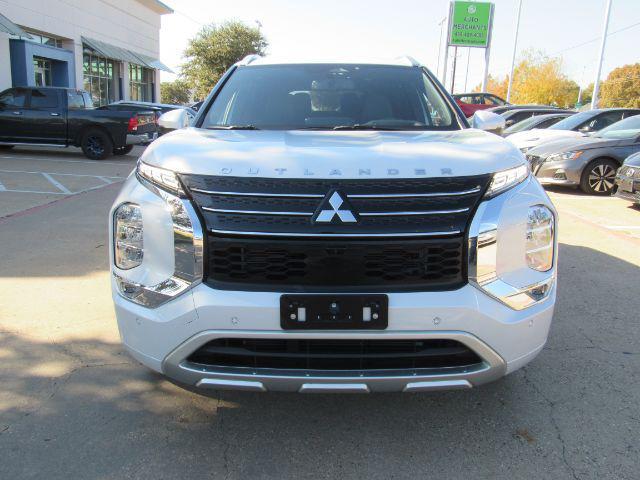 used 2022 Mitsubishi Outlander car, priced at $24,400