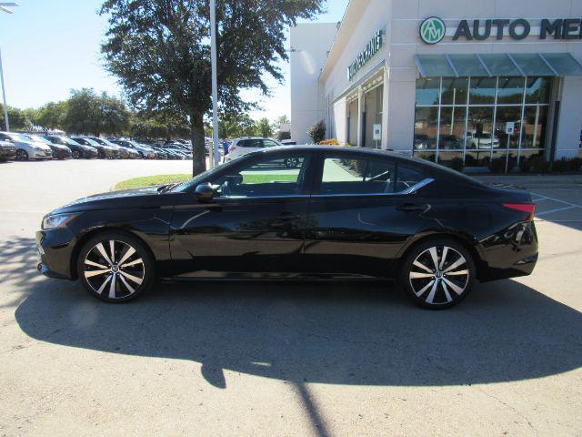 used 2020 Nissan Altima car, priced at $13,999