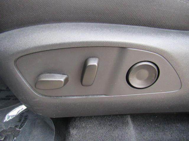 used 2025 GMC Acadia car, priced at $39,900