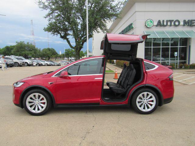 used 2020 Tesla Model X car, priced at $34,900