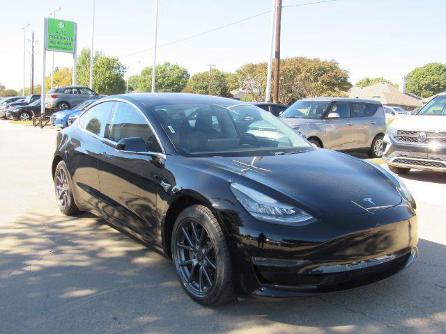 used 2018 Tesla Model 3 car, priced at $19,999