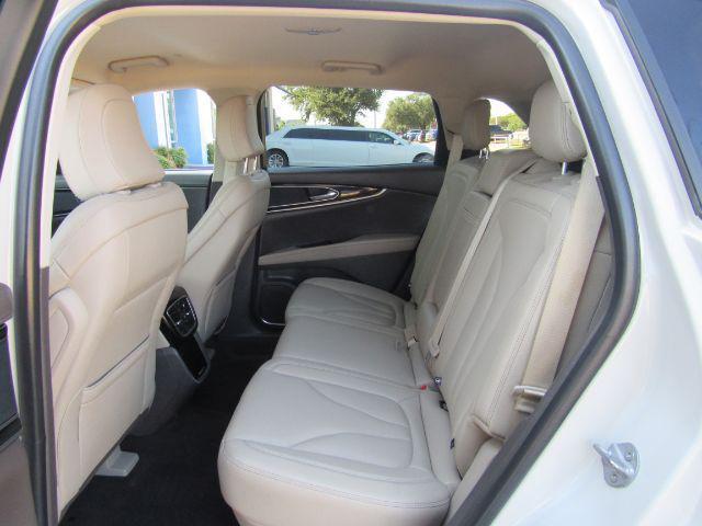 used 2023 Lincoln Nautilus car, priced at $28,888