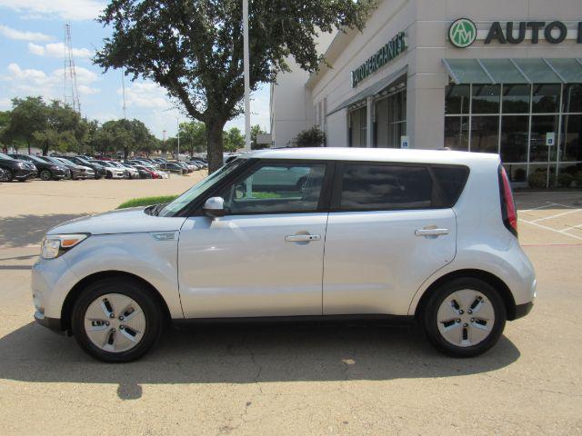 used 2017 Kia Soul EV car, priced at $6,400