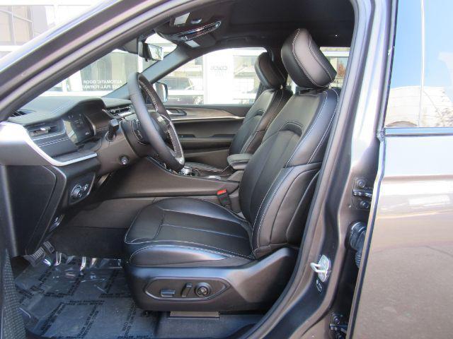 used 2024 Jeep Grand Cherokee L car, priced at $39,990